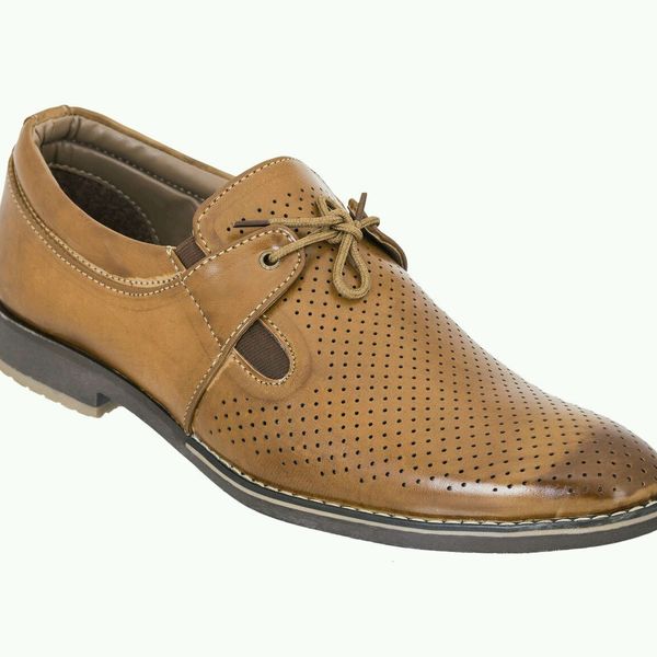 shoes in tan colour
