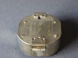 Brunton Compass brass Old Instrument Replica model