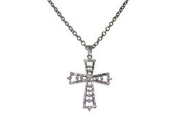 qwerty-silver-holy-cross-pendant-1487859452