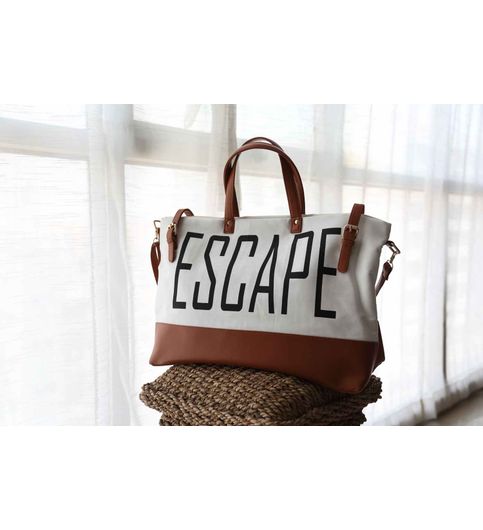 Escape Canvas Duffle Bag At Lowest Price Escadu32854zqi22621 Escape Canvas Duffle Bag